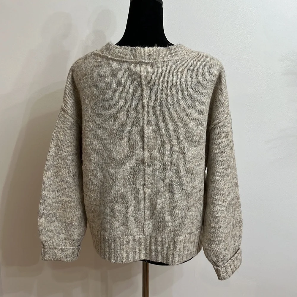 William Rast Sweater - Picture 5 of 8